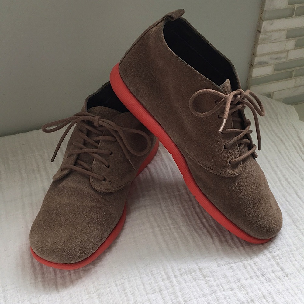 Sz. 6M Leather Aerosoles